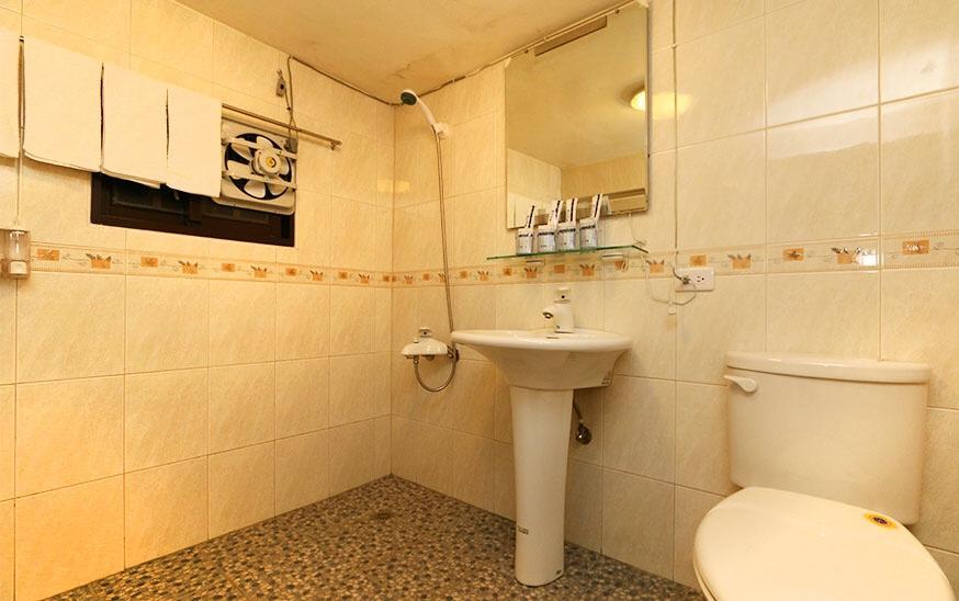 Tsuen Feng Apartamento Guanshan Exterior foto